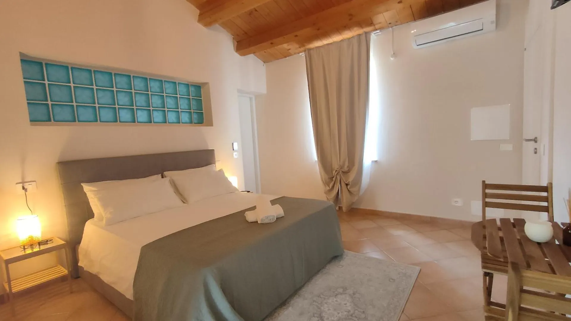 מונטגרידולפו Villa Seven Colors